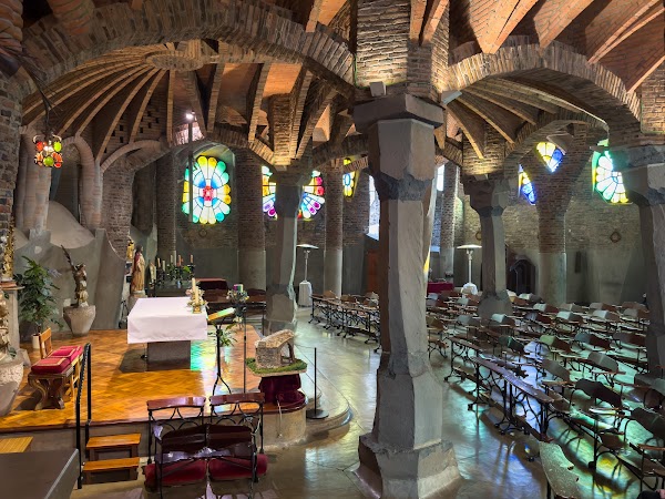 Cripta de la Colònia Güell 5