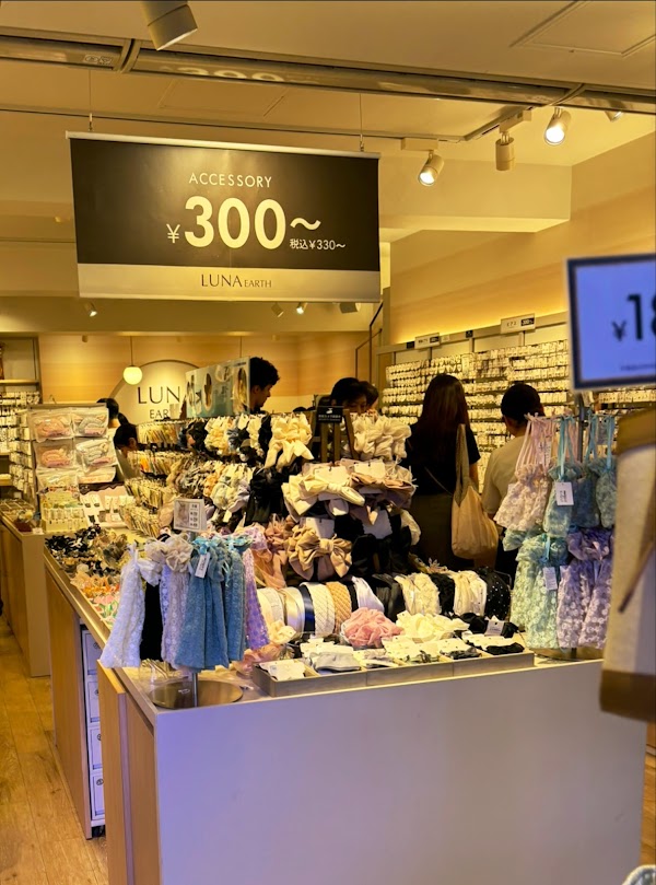 LUNA EARTH Harajuku