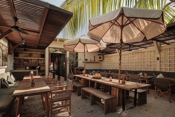 Analog Uluwatu | Cafe | Bar | Bistro 3