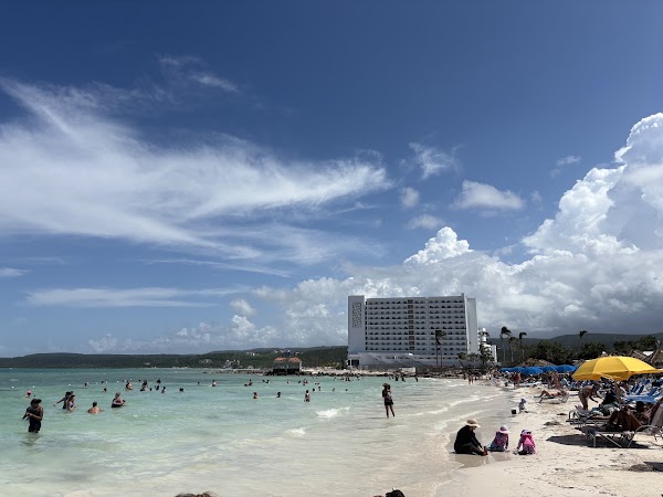 Blue Waters Beach Club