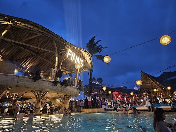 FINNS Beach Club 3
