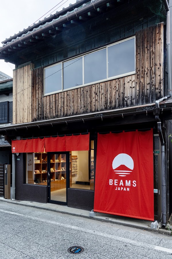BEAMS JAPAN