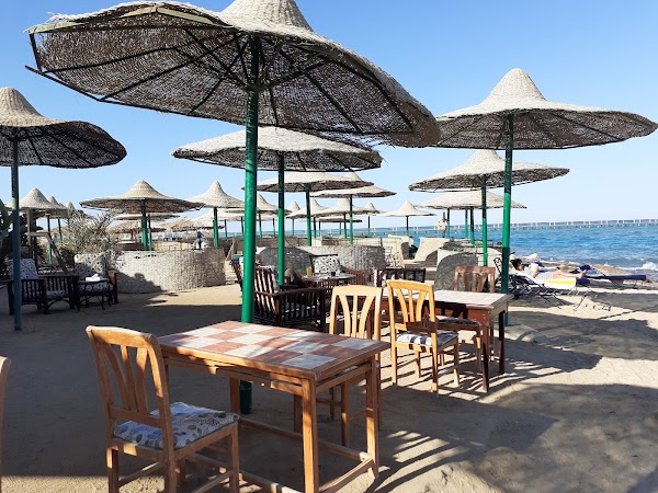 Zeytouna Beach Bar & Restaurant 1