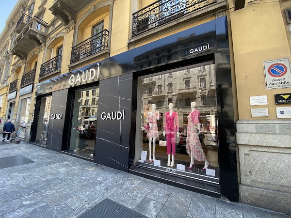 Gaudì Store Milano 1