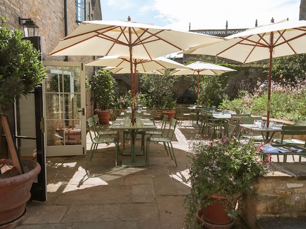 The Three Horseshoes Batcombe 1