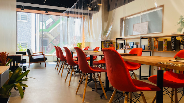 Fellows GAME CAFE&BAL