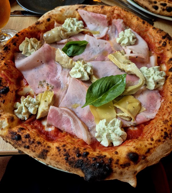 RIONE pizza&cocktails 3