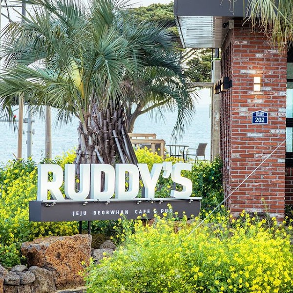 RUDDY’S 4