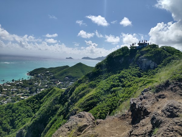 Lanikai Pillbox Trail 4