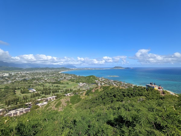 Lanikai Pillbox Trail 2