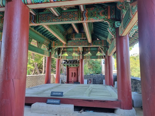 Sukjeongmun Gate 4