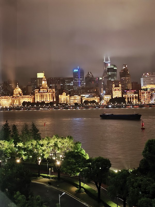 Oriental Riverside Hotel