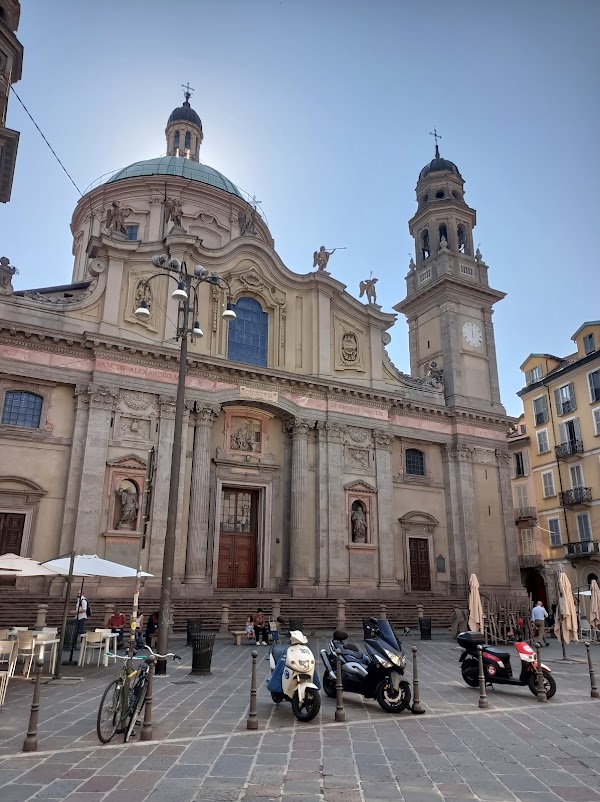 Piazza Sant'Alessandro