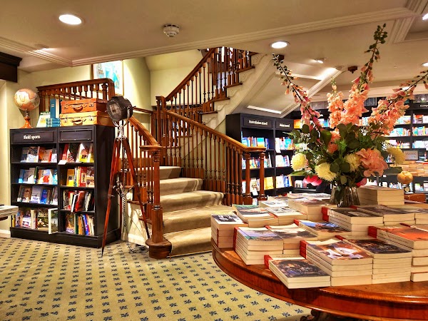 Hatchards - Piccadilly 4
