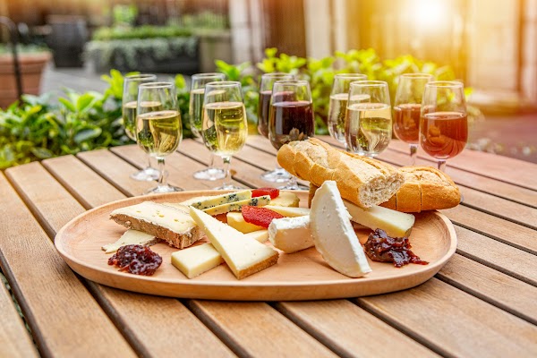 Gordon's Wine Bar 5