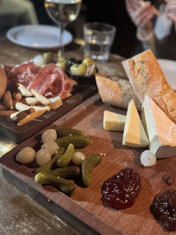 Gordon's Wine Bar 4