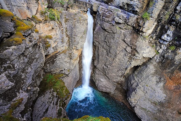 Johnston Canyon, Upper Falls 5