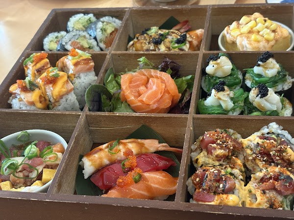 Hana Kafe Japanese Eatery 2