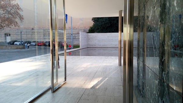 Barcelona Pavilion 4