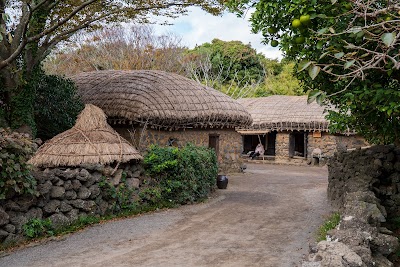 Jeju Folk Village 1