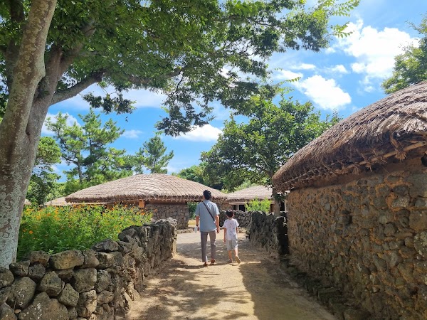Jeju Folk Village 5