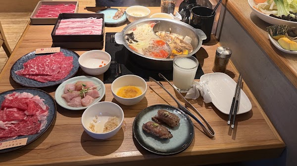 Mo-Mo-Paradise Fuxing Restaurant 5