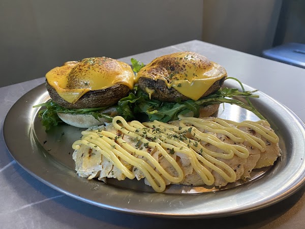 The Bottle & Steak 5