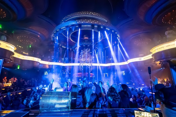 OMNIA Nightclub 4