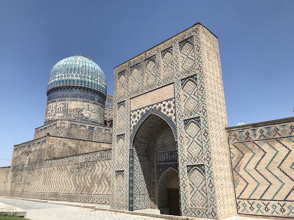 Bibi-Khanym Mosque 5