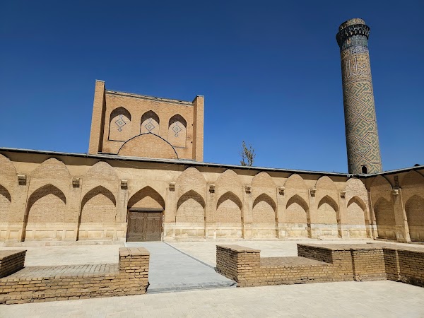 Bibi-Khanym Mosque 3