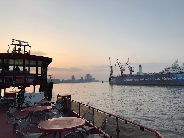 Hamburg Harbor 5