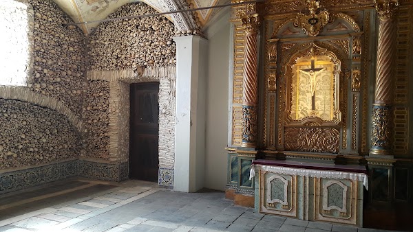 Chapel of Bones (Évora) 5