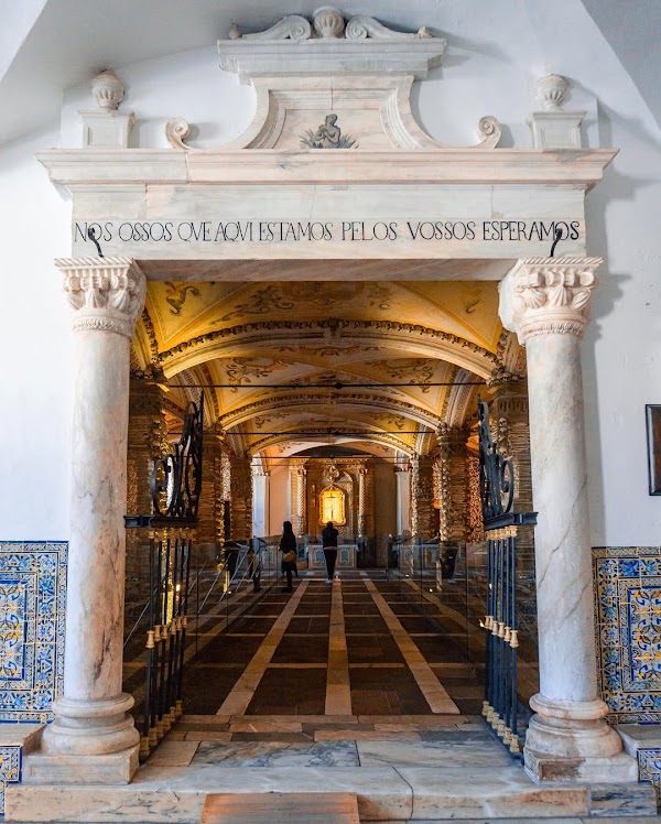 Chapel of Bones (Évora) 3