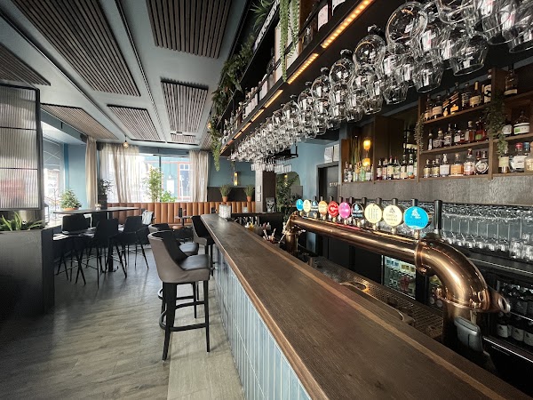 Einstök Bar