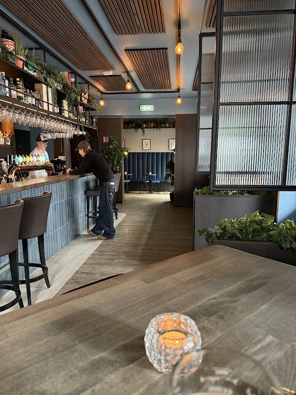 Einstök Bar 2