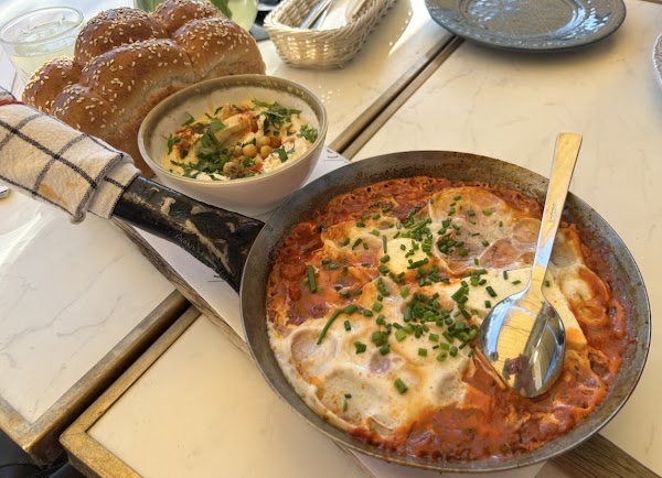SHUK mezze & bar 4
