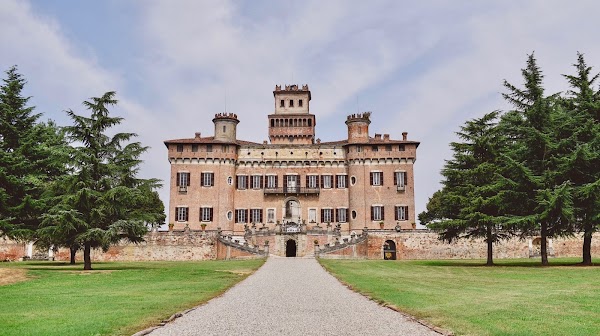 Castello di Chignolo Po 1
