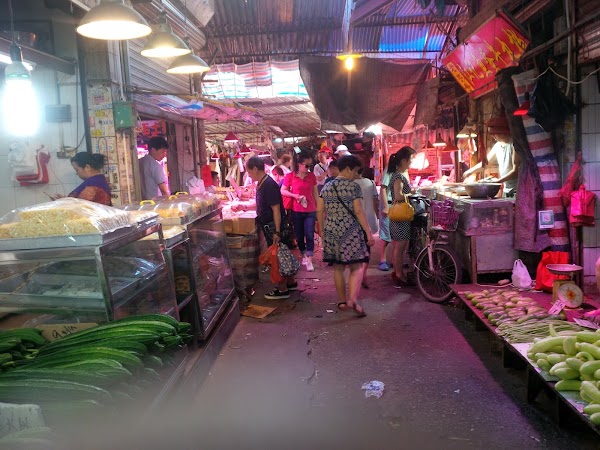 Huayuan Night Market 2