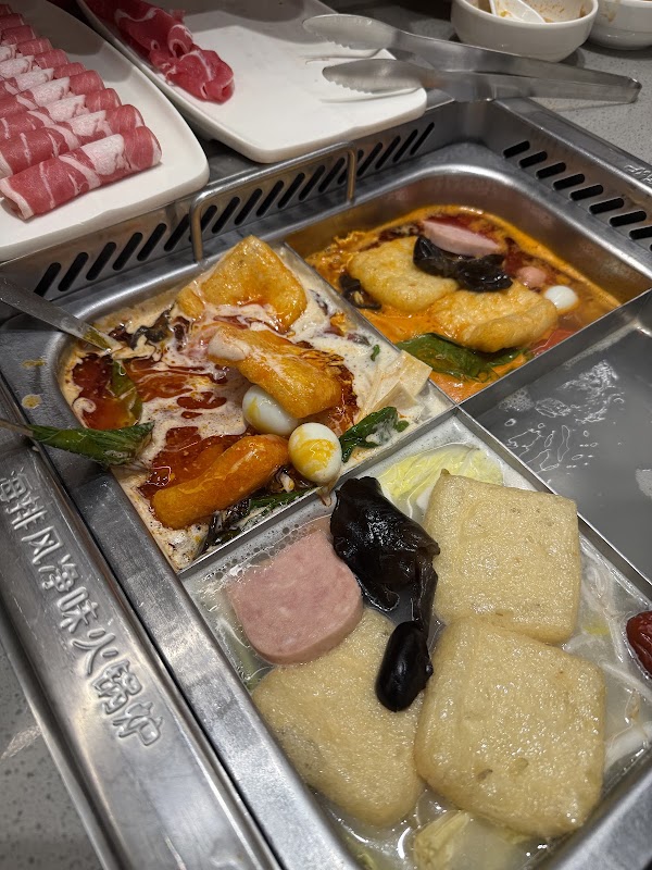 HaiDiLao Hot Pot Myeongdong Branch 3