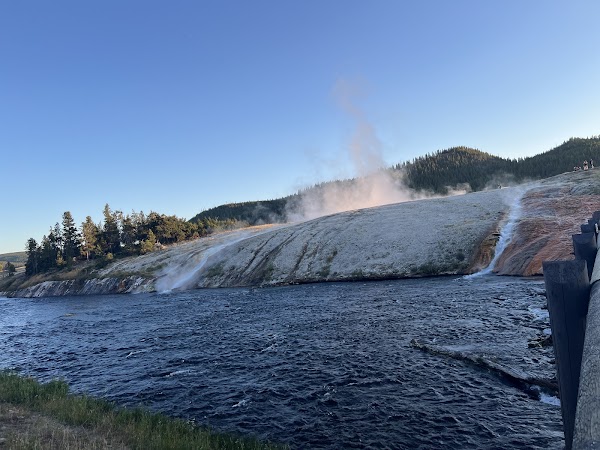 Grand Prismatic Spring 4