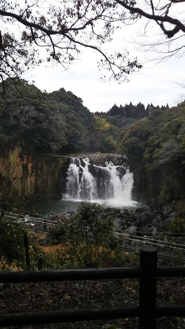Sekinoo Falls 5