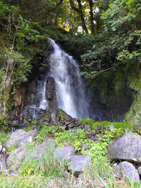 Sekinoo Falls 3