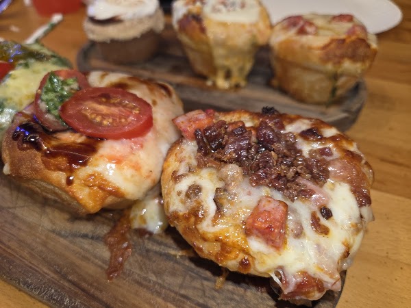 Boston Pizza Cupcakes 4