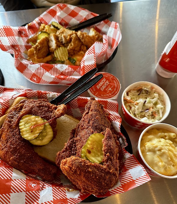 Hattie B's Hot Chicken - Nashville - Midtown 3