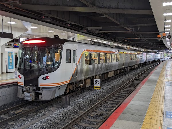 Shin-Osaka Station 2
