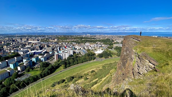 Salisbury Crags 1