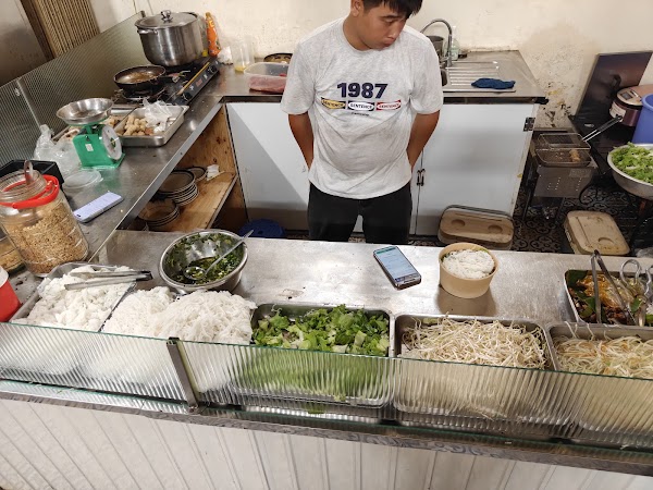 Bún Thịt Nướng Út Quân 2