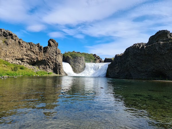 Hjálparfoss