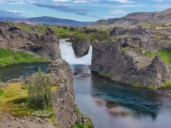 Hjálparfoss 5