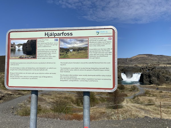 Hjálparfoss 4
